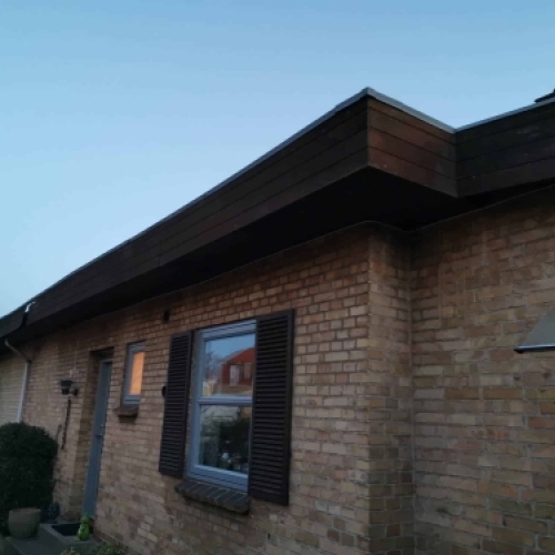 Renovering af tag og udhæng på murstensvilla